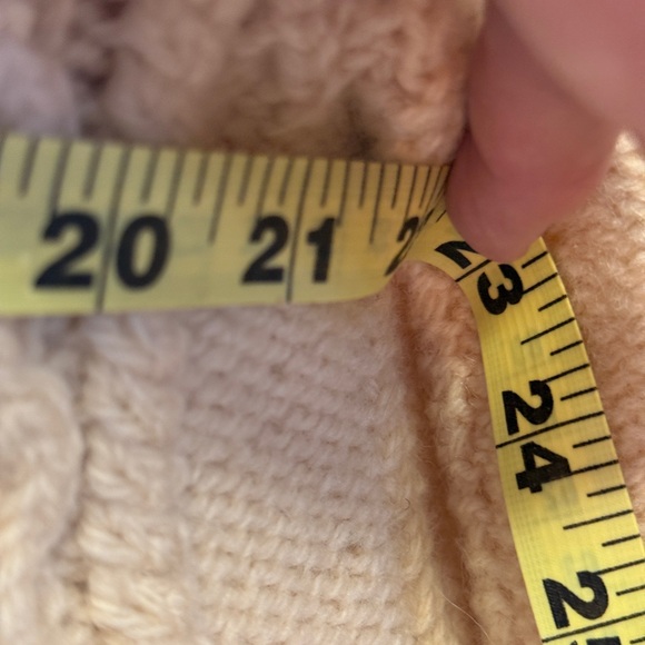 Cozy Cable Knit Cardigan - Picture 10 of 10